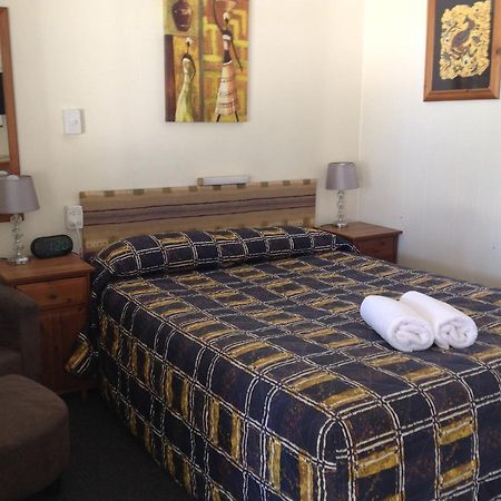 Ayr Max Motel ภายนอก รูปภาพ