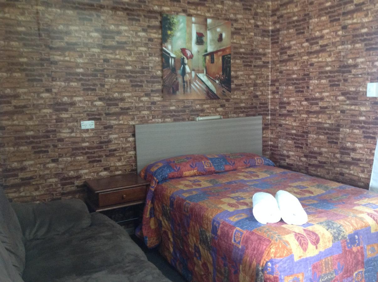 Ayr Max Motel ภายนอก รูปภาพ